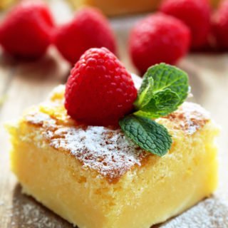 Lemon Magic Cake – this simple, sweet and sour cake really deserves its name – Magic.
