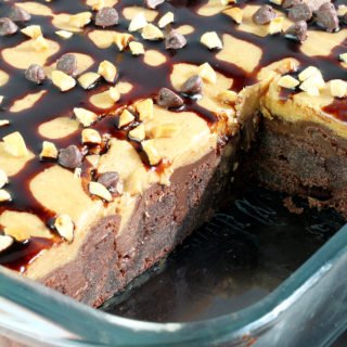Here is the recipe for perfectly tasty Peanut Butter Chocolate Poke Cake. It takes a special place in my cookbook. Chocolate + peanut butter = perfection.