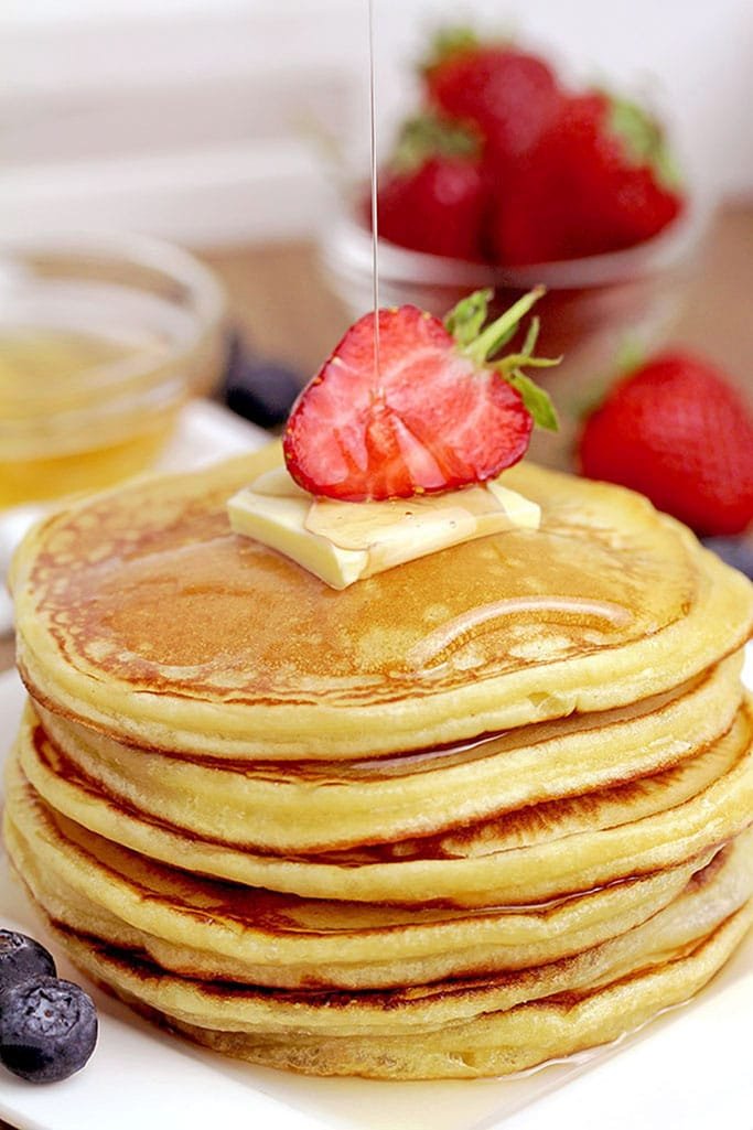 These Fluffy Cream Cheese Pancakes make 