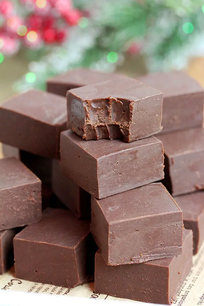 Easy Chocolate Fudge Recipe