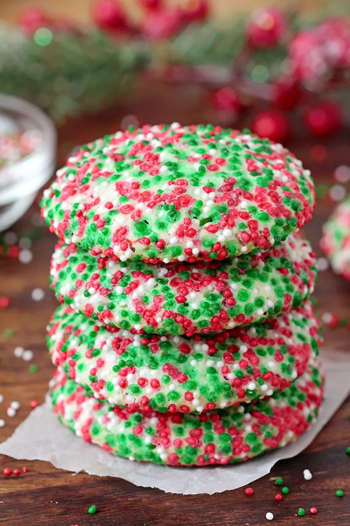Christmas Cheesecake Cookies – cookies with cream cheese and nonpareil sprinkles decorated in Christmas colors are delicious, quick and easy to prepare. Since the Christmas baking season is going on, we are tasting different cookies that are going to be part of our Christmas desserts this year.